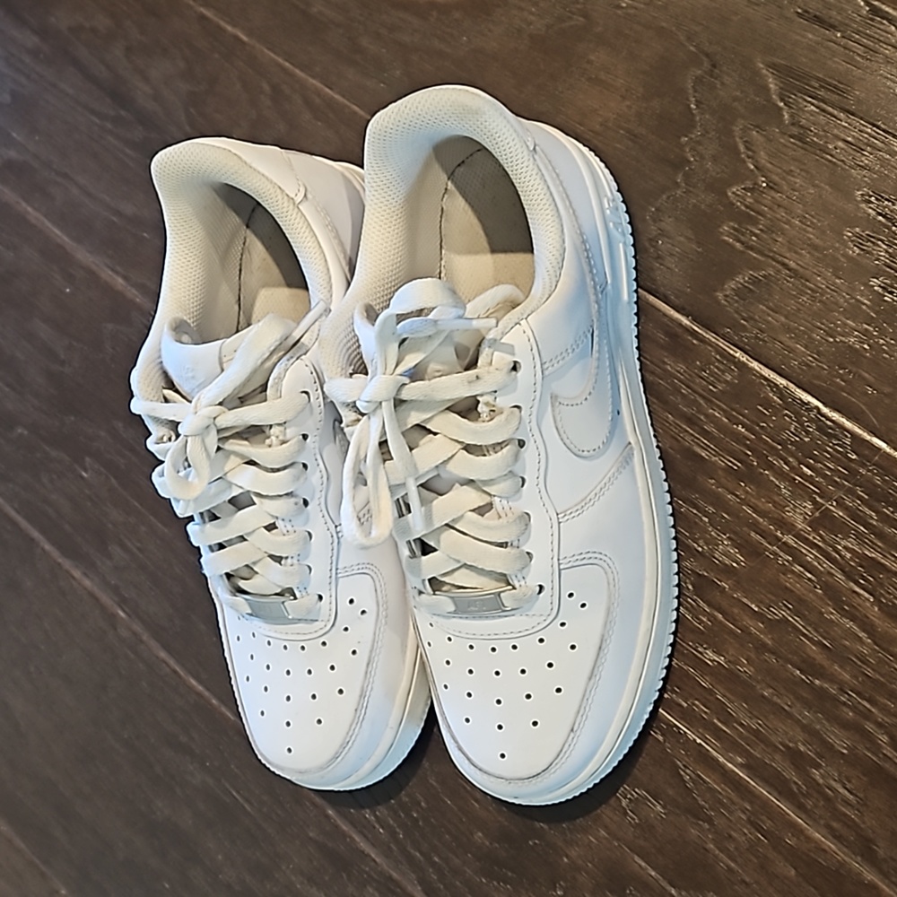 Nike Air Force 1